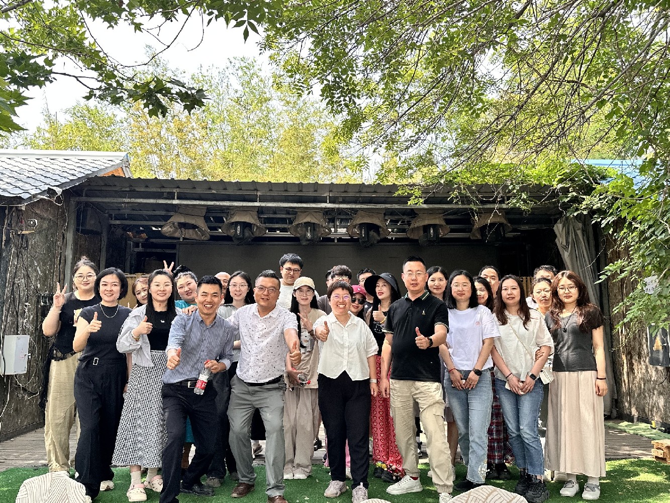 智聯(lián)數(shù)字┃露營嗨翻天，點燃團隊熱血激情！